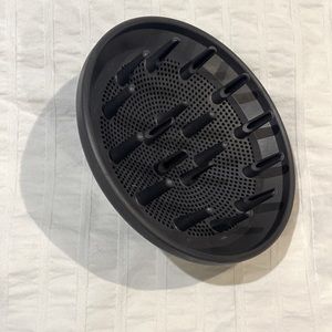 Dyson diffuser attachment